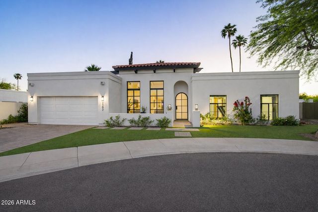 9402 N 83rd Court, Scottsdale, AZ 85258