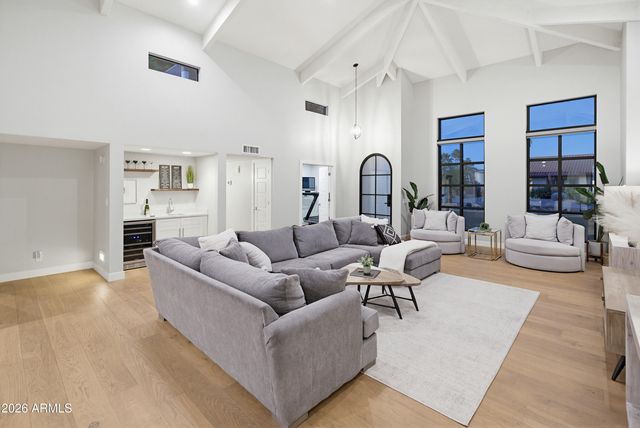 9402 N 83rd Court, Scottsdale, AZ 85258