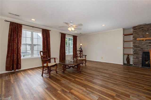 1 Dillingham Place, Greensboro, NC 27455
