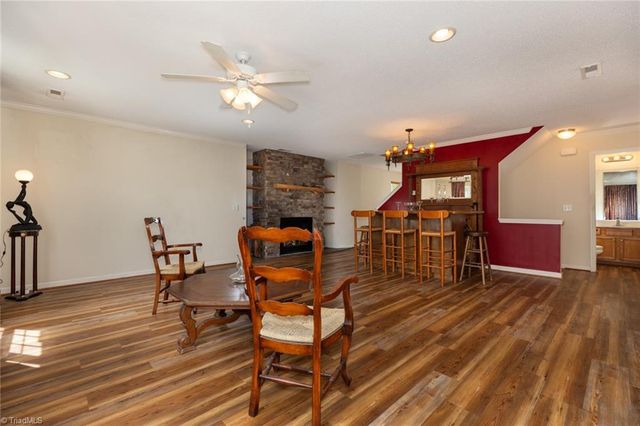 1 Dillingham Place, Greensboro, NC 27455