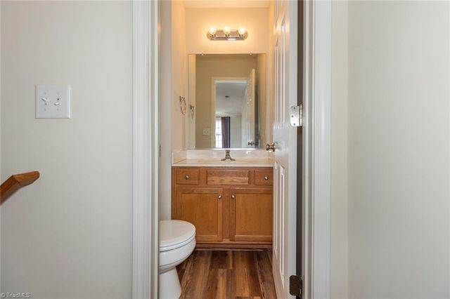 1 Dillingham Place, Greensboro, NC 27455