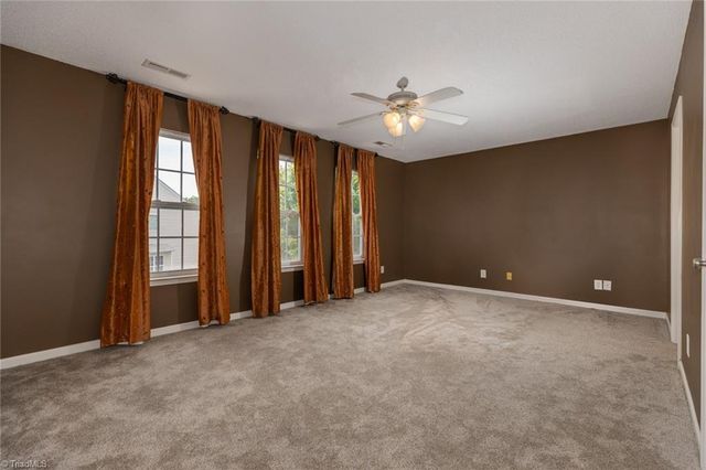 1 Dillingham Place, Greensboro, NC 27455