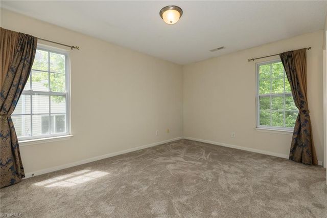 1 Dillingham Place, Greensboro, NC 27455