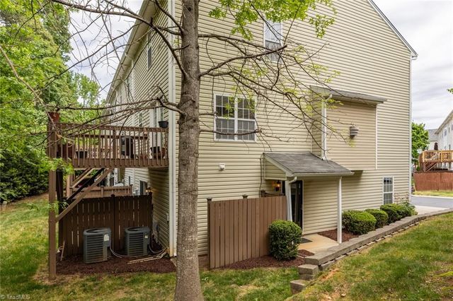 1 Dillingham Place, Greensboro, NC 27455