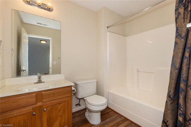 1 Dillingham Place, Greensboro, NC 27455