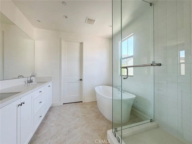 226 Maricopa, Irvine, CA 92618