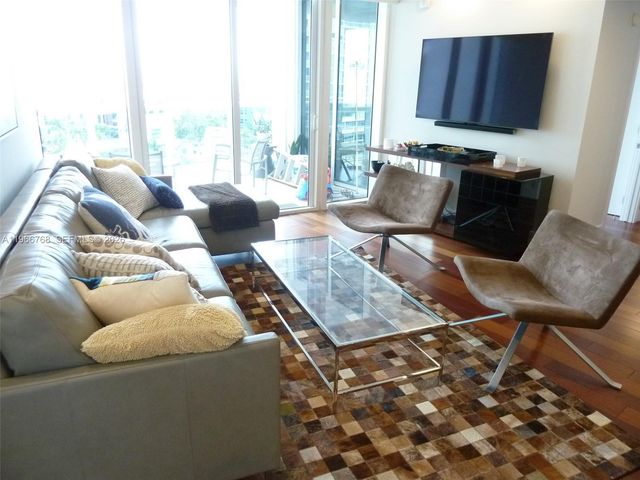 400 Alton Rd 905, Miami Beach, FL 33139