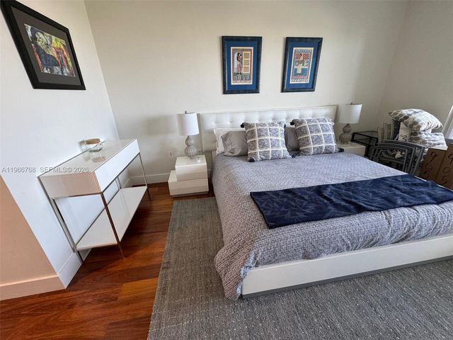 400 Alton Rd 905, Miami Beach, FL 33139