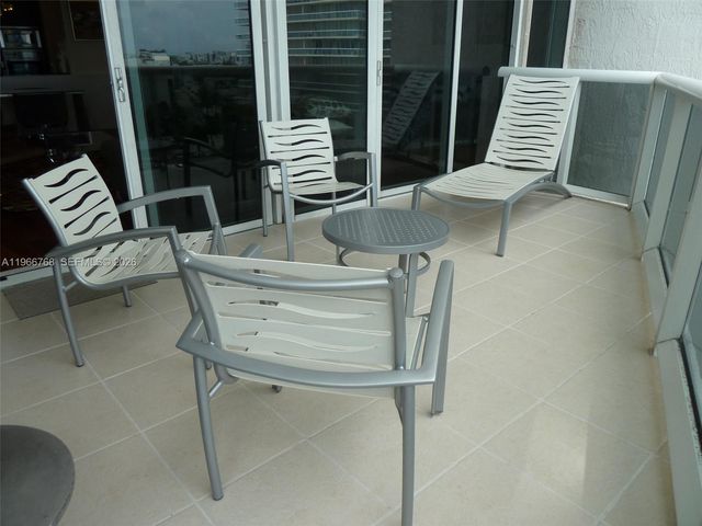 400 Alton Rd 905, Miami Beach, FL 33139