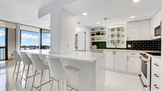 5380 N Ocean Drive 6c, Riviera Beach, FL 33404