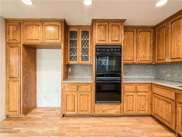 9201 Paso Robles, Northridge, CA 91325