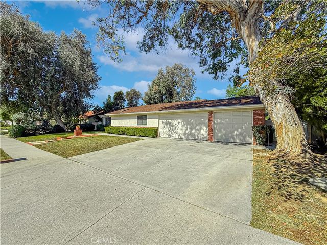 9201 Paso Robles, Northridge, CA 91325