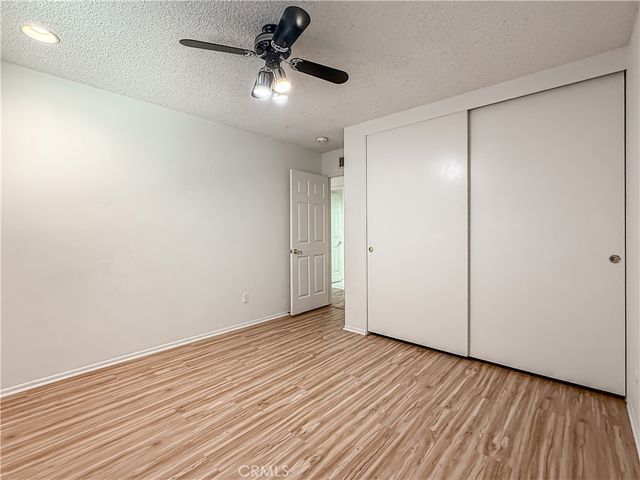 9201 Paso Robles, Northridge, CA 91325