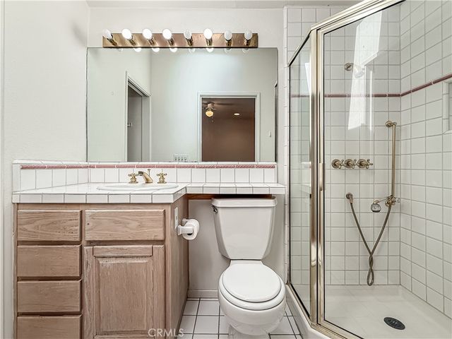 9201 Paso Robles, Northridge, CA 91325