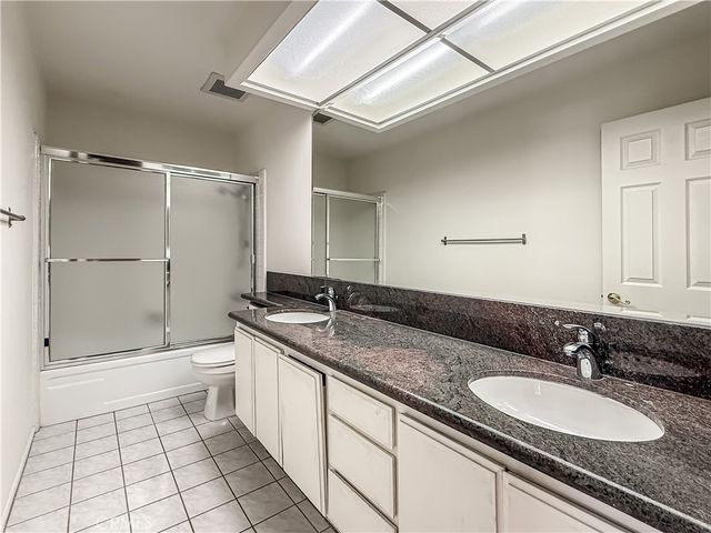 9201 Paso Robles, Northridge, CA 91325