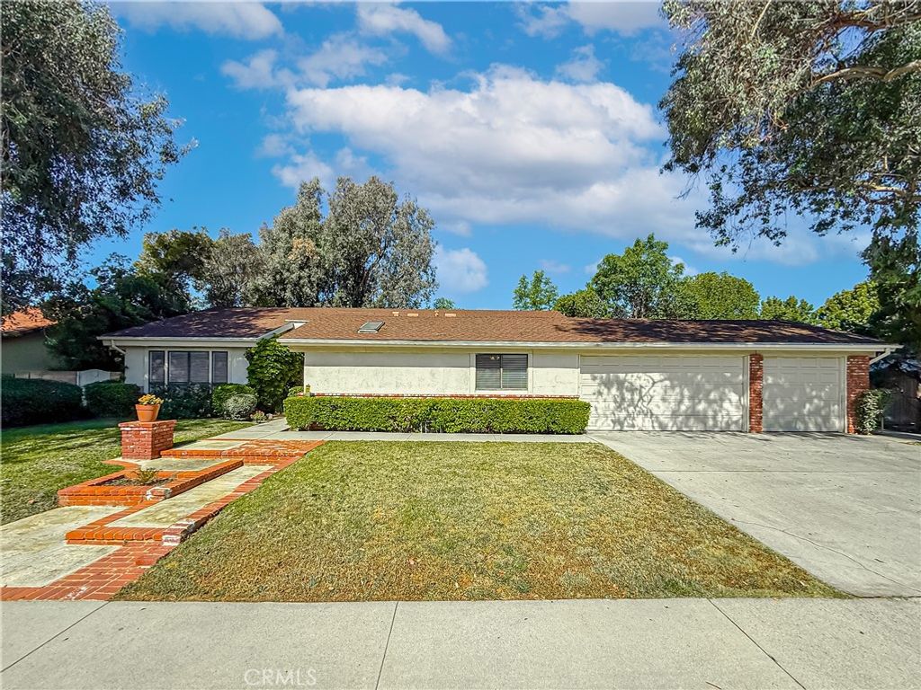 9201 Paso Robles, Northridge, CA 91325