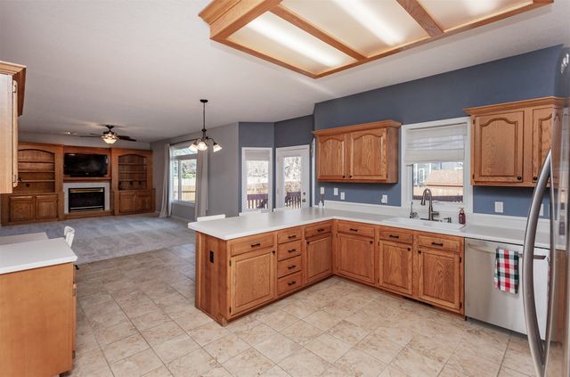 15475 Wildwood Drive, Clive, IA 50325