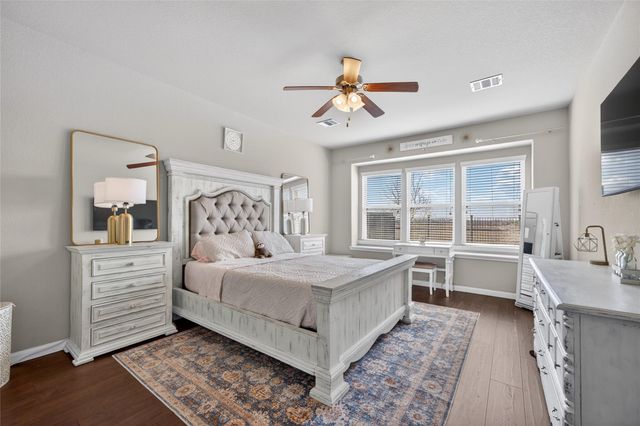 361 Lake Line Drive, Alvin, TX 77511