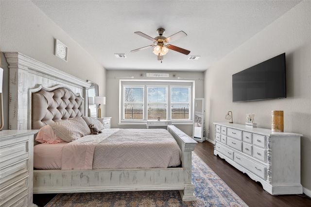 361 Lake Line Drive, Alvin, TX 77511