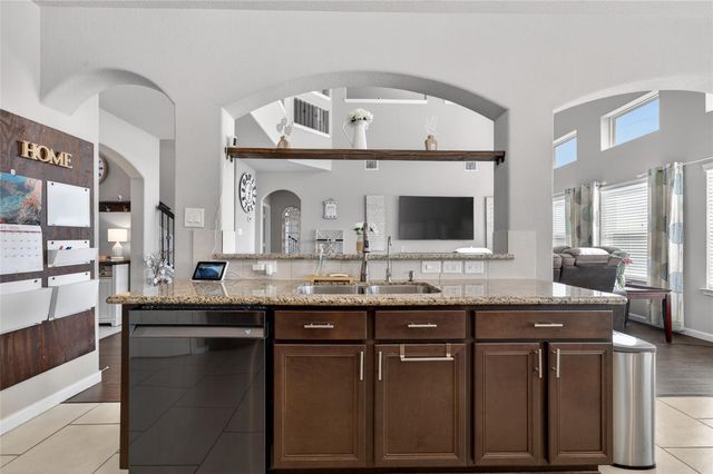 361 Lake Line Drive, Alvin, TX 77511