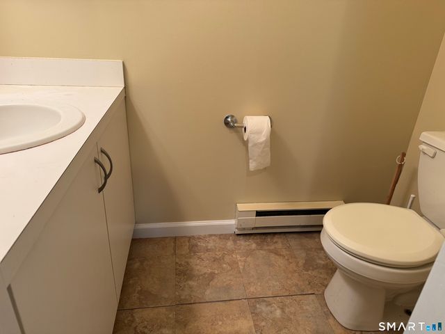 782 Oronoke Road 32, Waterbury, CT 06708