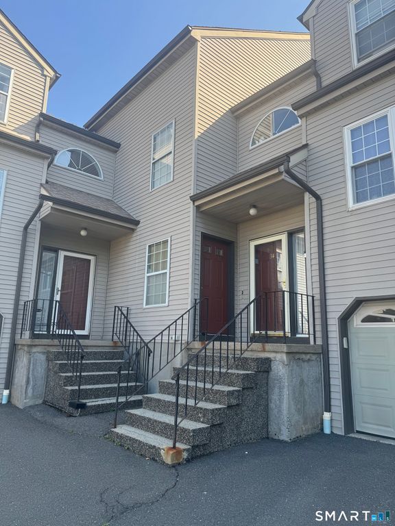 782 Oronoke Road 32, Waterbury, CT 06708