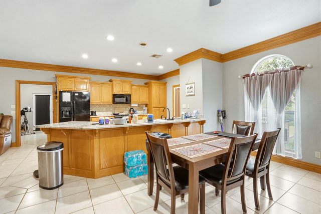 32 Jamestown Circle, Mcalester, OK 74501