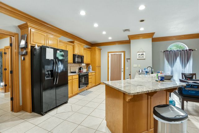 32 Jamestown Circle, Mcalester, OK 74501