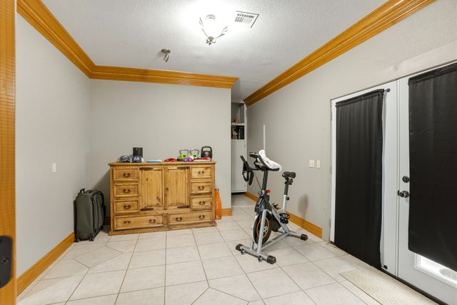 32 Jamestown Circle, Mcalester, OK 74501