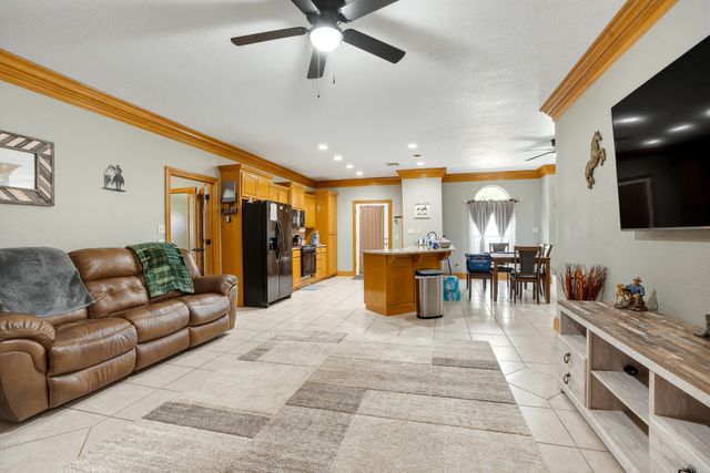 32 Jamestown Circle, Mcalester, OK 74501