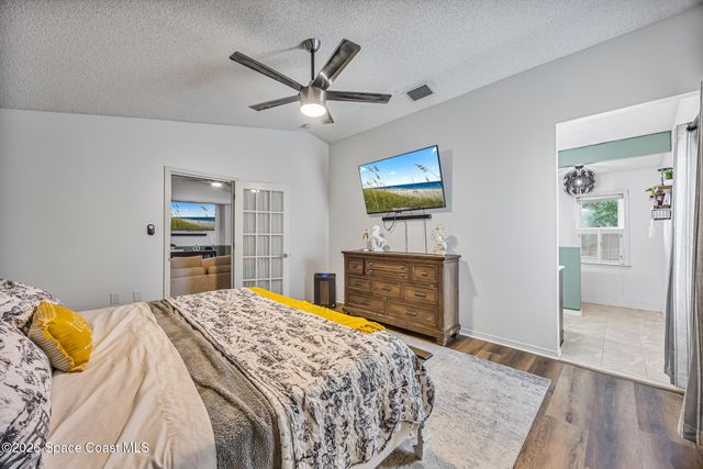 1467 Country Club Drive NE, Palm Bay, FL 32905