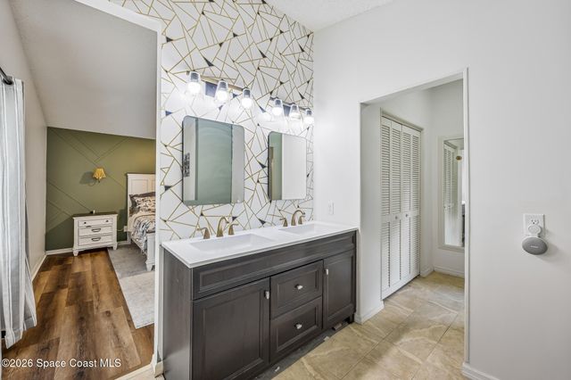 1467 Country Club Drive NE, Palm Bay, FL 32905