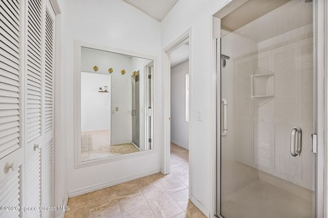 1467 Country Club Drive NE, Palm Bay, FL 32905