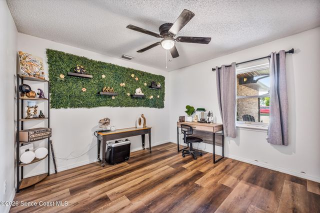 1467 Country Club Drive NE, Palm Bay, FL 32905