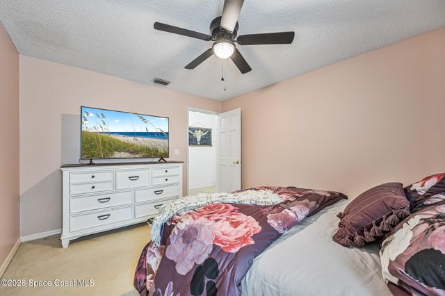 1467 Country Club Drive NE, Palm Bay, FL 32905