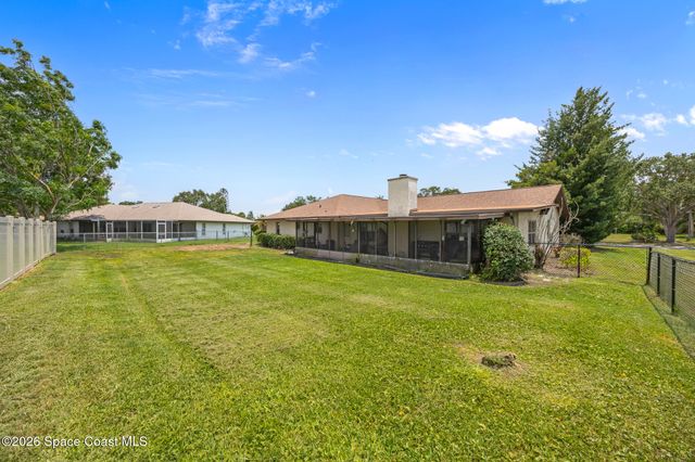 1467 Country Club Drive NE, Palm Bay, FL 32905