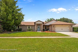 1467 Country Club Drive NE, Palm Bay, FL 32905
