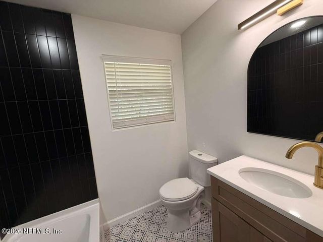 11643 FRANCIS DRAKE Drive, Jacksonville, FL 32225
