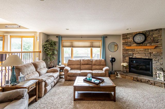 2448 160th Lane NE, Ham Lake, MN 55304