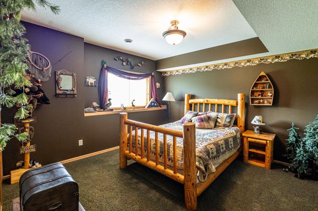 2448 160th Lane NE, Ham Lake, MN 55304