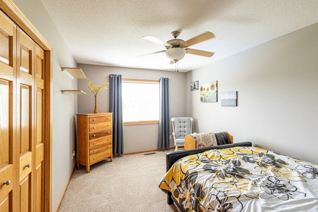 2448 160th Lane NE, Ham Lake, MN 55304