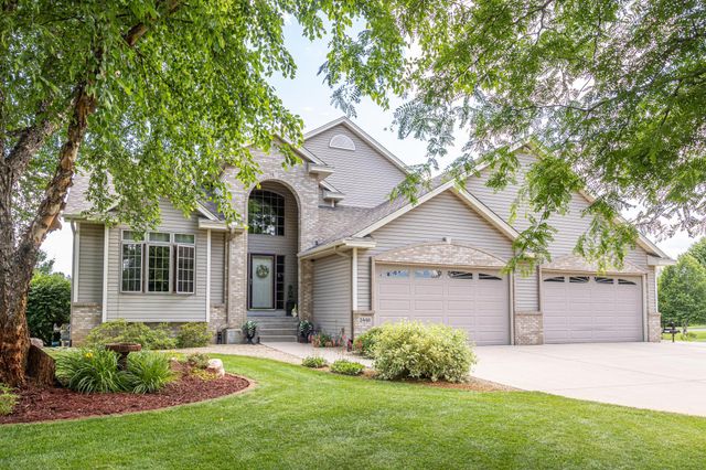 2448 160th Lane NE, Ham Lake, MN 55304