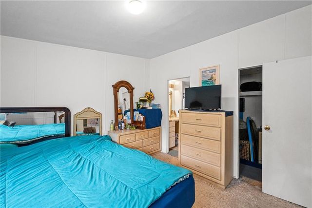 22137 Wolf Creek Drive, Foley, AL 36535