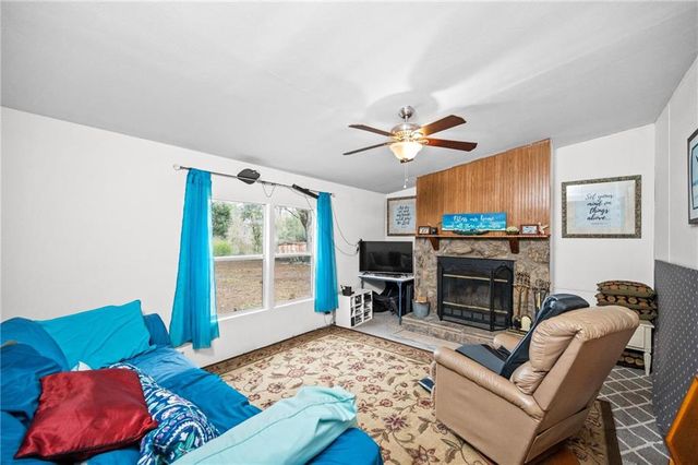 22137 Wolf Creek Drive, Foley, AL 36535