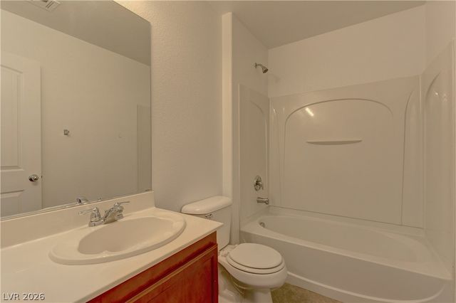 5536 Overlook Valley Street, North Las Vegas, NV 89081