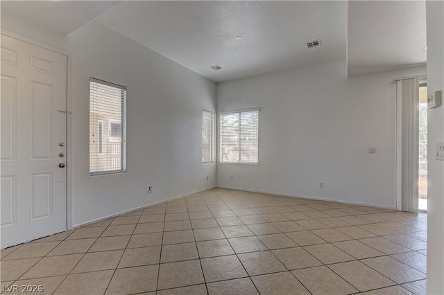 5536 Overlook Valley Street, North Las Vegas, NV 89081