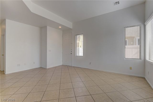 5536 Overlook Valley Street, North Las Vegas, NV 89081