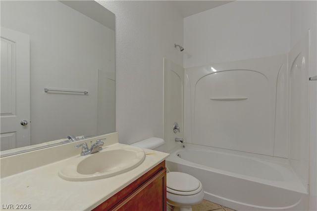 5536 Overlook Valley Street, North Las Vegas, NV 89081