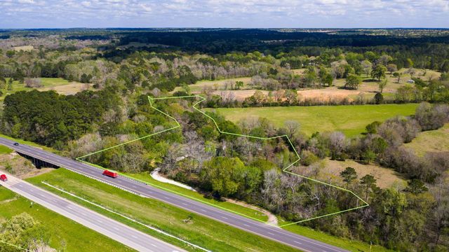 5236 Us Hwy 59 N, Livingston, TX 77351