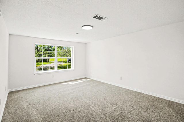 5236 Us Hwy 59 N, Livingston, TX 77351